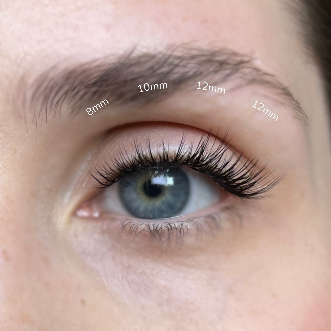 Lashable CLEAN GAL samolepicí pre-glued řasy - Lashable