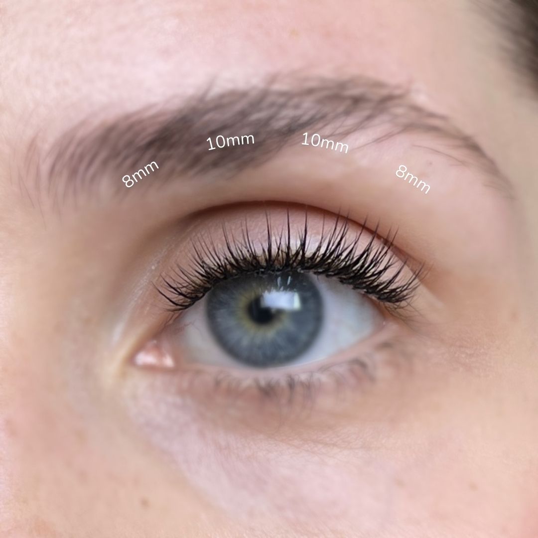 Lashable CLEAN GAL samolepicí pre-glued řasy - Lashable